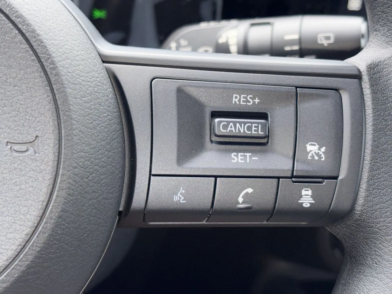 2026 Nissan KICKS SV - Photo 13