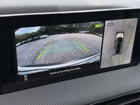 More photos of 2027 Nissan Kicks SR at Nissan of Lithia Springs, GA