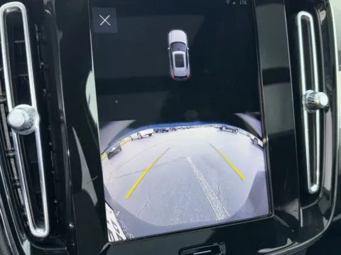 More photos of 2024 Volvo XC40 B5 Core at Nissan of Lithia Springs, GA