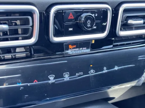 More photos of 2027 Nissan Sentra SR at Nissan of Lithia Springs, GA