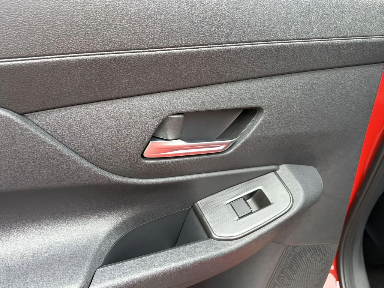 2027 Nissan Sentra SR - Photo 18