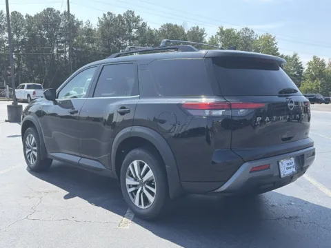 Another view of 2026 Nissan Pathfinder SL for sale in Lithia Springs, GA at Nissan of Lithia Springs