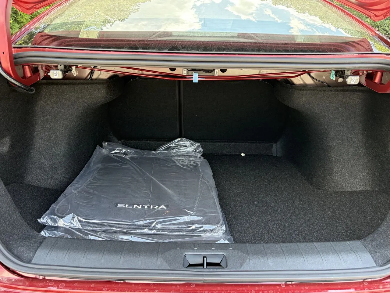2027 Nissan Sentra SV - Photo 25