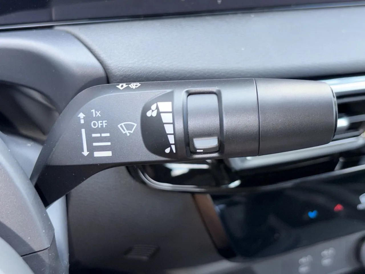 2027 Nissan Sentra SV - Photo 10