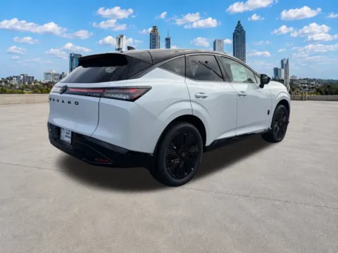 More photos of 2027 Nissan Murano SL at Nissan of Lithia Springs, GA