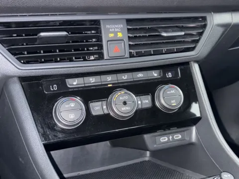 More photos of 2024 Volkswagen Jetta 1.5T SE at Nissan of Lithia Springs, GA