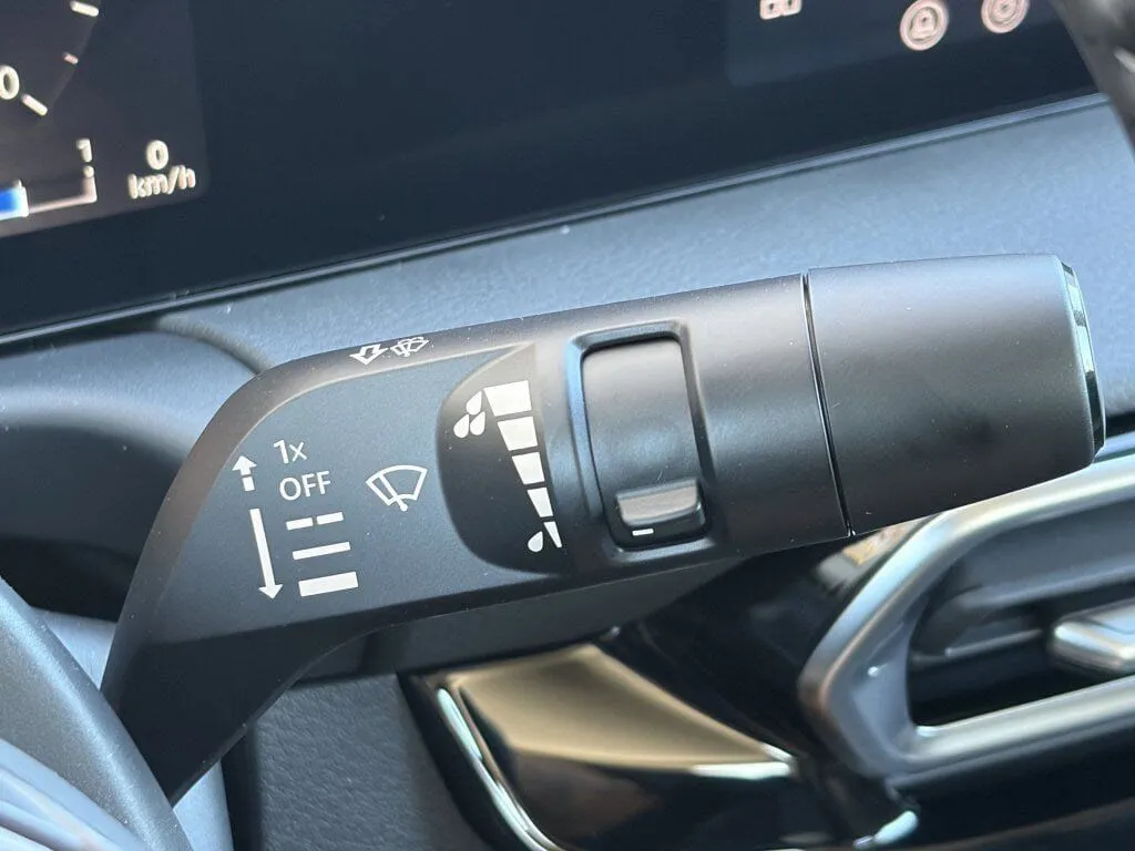 2026 Nissan Sentra SV - Photo 13