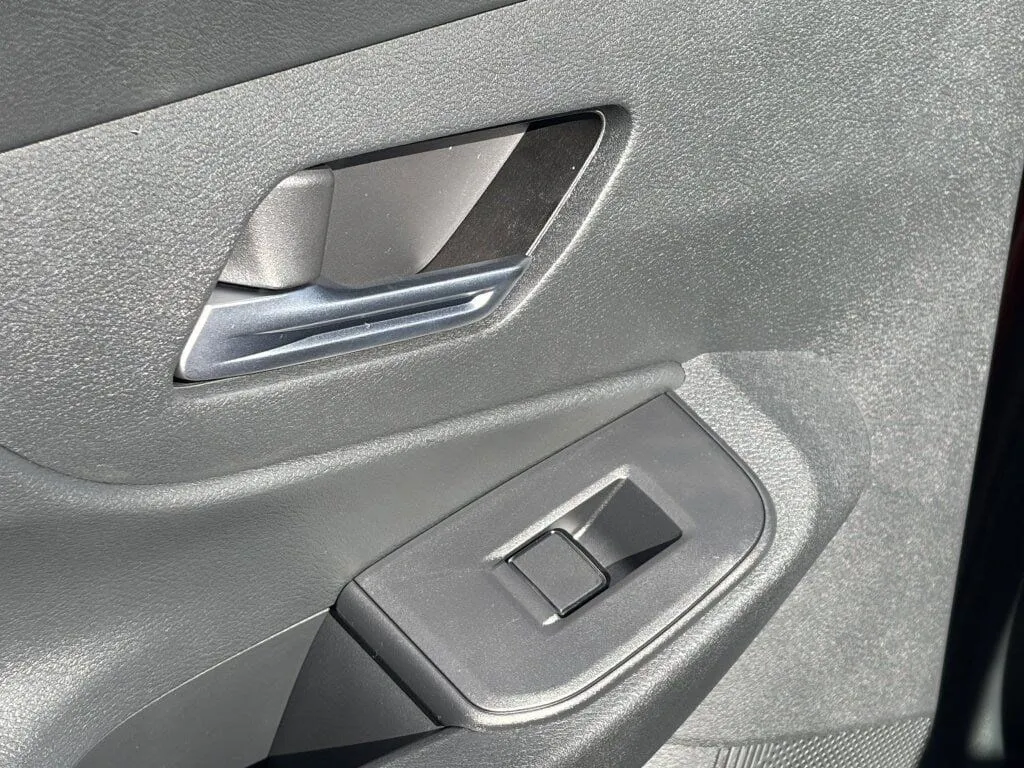 2026 Nissan Sentra SV - Photo 20