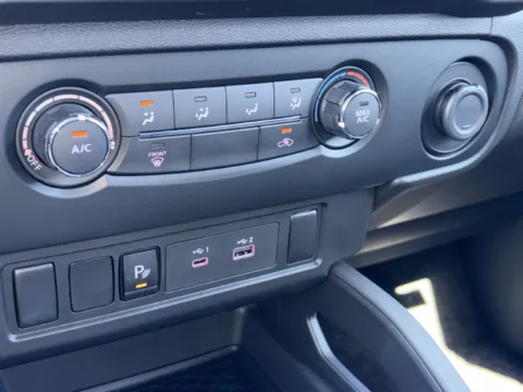 More photos of 2027 Nissan Frontier S at Nissan of Lithia Springs, GA