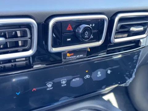 More photos of 2027 Nissan Sentra SR at Nissan of Lithia Springs, GA