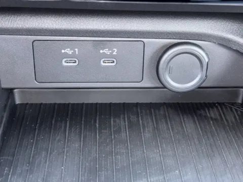 More photos of 2027 Nissan Sentra SV at Nissan of Lithia Springs, GA