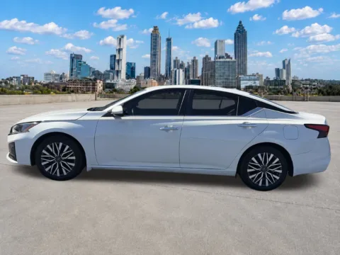 Photos of 2024 Nissan Altima 2.5 SV for sale in Lithia Springs, GA at Nissan of Lithia Springs