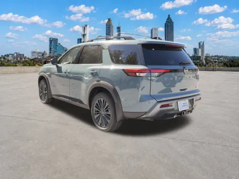Another view of 2026 Nissan Pathfinder SL for sale in Lithia Springs, GA at Nissan of Lithia Springs