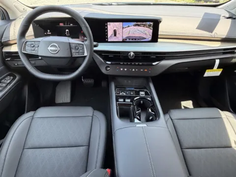 Photos of 2027 Nissan Murano Platinum for sale in Lithia Springs, GA at Nissan of Lithia Springs