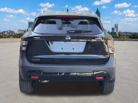 More photos of 2027 Nissan Kicks SR at Nissan of Lithia Springs, GA