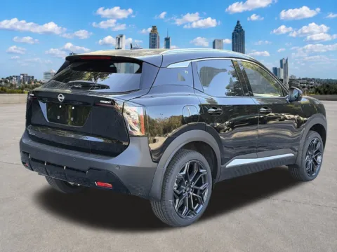 More photos of 2027 Nissan Kicks SR at Nissan of Lithia Springs, GA