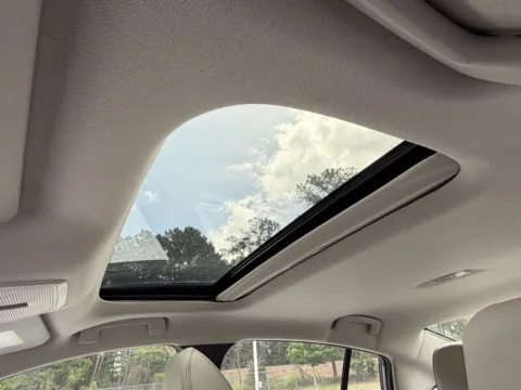 More photos of 2026 Nissan Sentra SL at Nissan South Morrow, GA