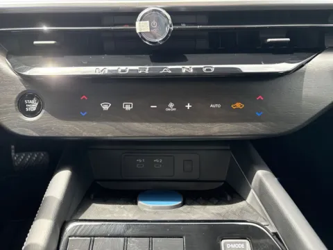 More photos of 2026 Nissan Murano SL at Nissan South Morrow, GA
