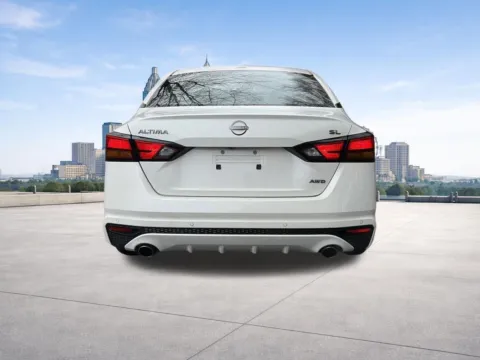 More photos of 2024 Nissan Altima 2.5 SL at Nissan South Morrow, GA
