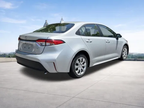 More photos of 2024 Toyota Corolla LE at Nissan South Morrow, GA