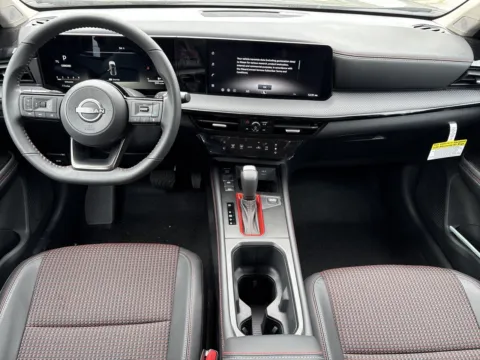 Photos of 2026 Nissan Kicks SR for sale in Morrow, GA at Nissan South Morrow