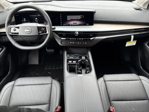 Photos of 2026 Nissan Murano Platinum for sale in Morrow, GA at Nissan South Morrow
