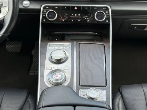 More photos of 2024 Genesis GV80 2.5T at Nissan South Morrow, GA