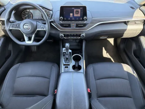 Photos of 2024 Nissan Altima 2.5 SV for sale in Morrow, GA at Nissan South Morrow