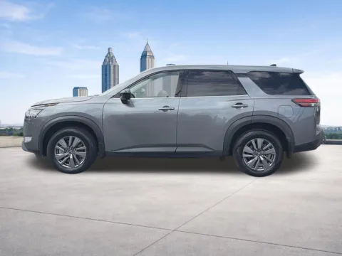 Photos of 2025 Nissan Pathfinder S for sale in Morrow, GA at Nissan South Morrow