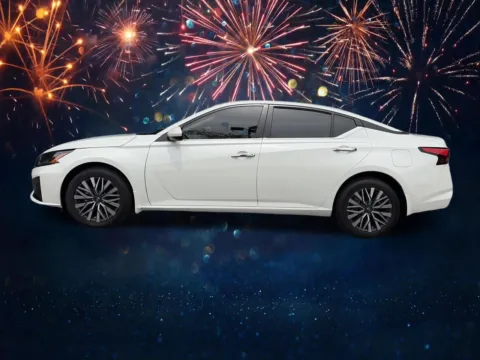 Photos of 2023 Nissan Altima 2.5 SV for sale in Morrow, GA at Nissan South Morrow