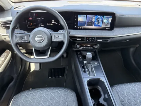 Photos of 2027 Nissan Kicks SV for sale in Morrow, GA at Nissan South Morrow