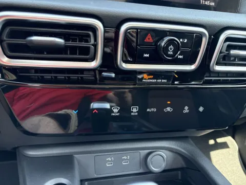 More photos of 2027 Nissan Sentra SR at Nissan South Morrow, GA