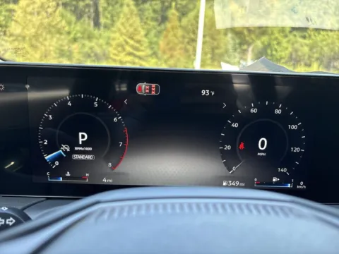 More photos of 2027 Nissan Sentra SR at Nissan South Morrow, GA