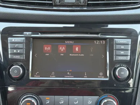 More photos of 2021 Nissan Rogue Sport S at Nissan South Morrow, GA