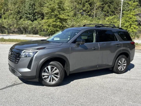 Another view of 2026 Nissan Pathfinder SL for sale in Morrow, GA at Nissan South Morrow