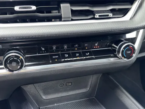 More photos of 2025 Chevrolet Equinox LT at Nissan South Morrow, GA