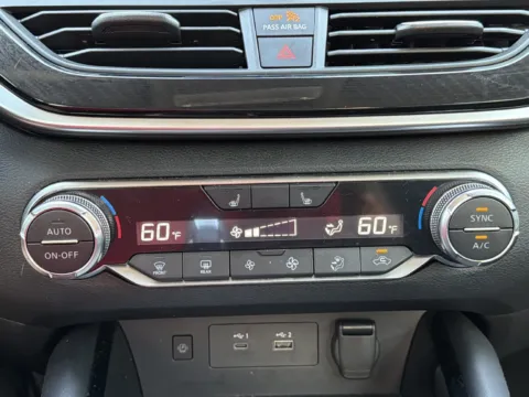 More photos of 2025 Nissan Altima 2.5 SR at Nissan South Morrow, GA