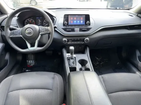 Photos of 2022 Nissan Altima 2.5 S for sale in Morrow, GA at Nissan South Morrow