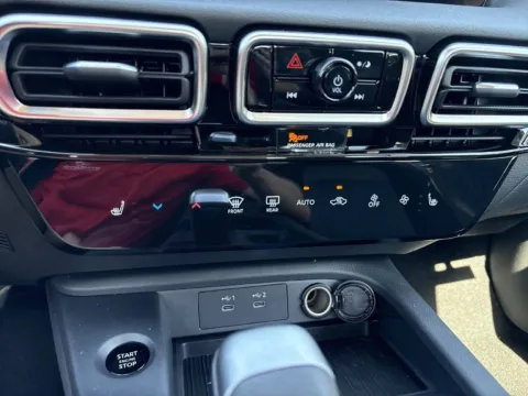 More photos of 2027 Nissan Sentra SV at Nissan South Morrow, GA