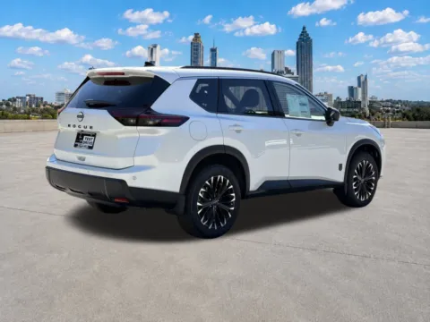 More photos of 2027 Nissan Rogue Dark Armor at Nissan South Morrow, GA