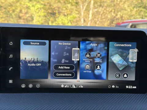 More photos of 2026 Nissan Kicks SR at Nissan South Morrow, GA