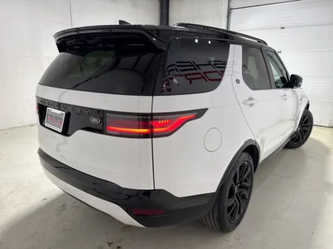 More photos of 2023 Land Rover Discovery S R-Dynamic at Fishers Imports - North East, IN