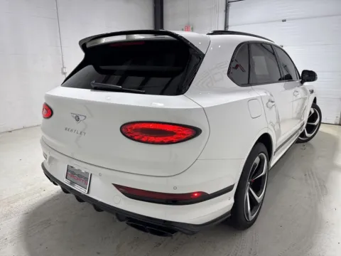 More photos of 2023 Bentley Bentayga S at Fishers Imports - North East, IN