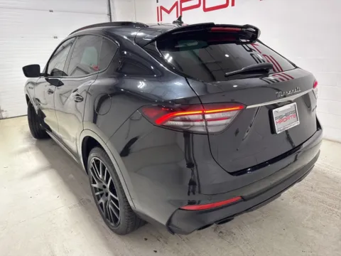 More photos of 2022 Maserati Levante Modena at Fishers Imports - North East, IN