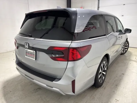More photos of 2025 Honda Odyssey EX-L at Fishers Imports - North East, IN