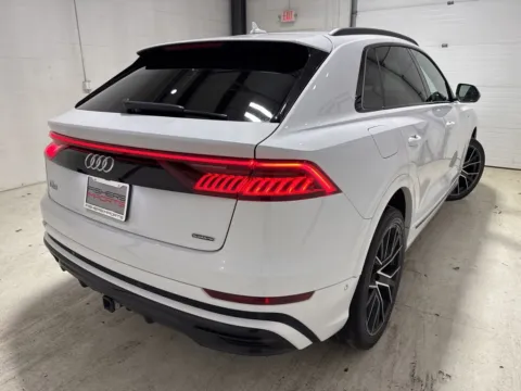 More photos of 2020 Audi Q8 55 Premium Plus at Fishers Imports - North East, IN