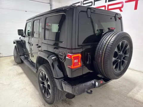 More photos of 2022 Jeep Wrangler at Fishers Imports - North East, IN