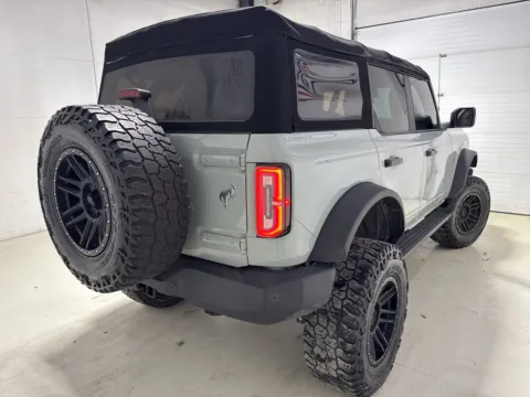 More photos of 2021 Ford Bronco Outer Banks at Fishers Imports - North East, IN
