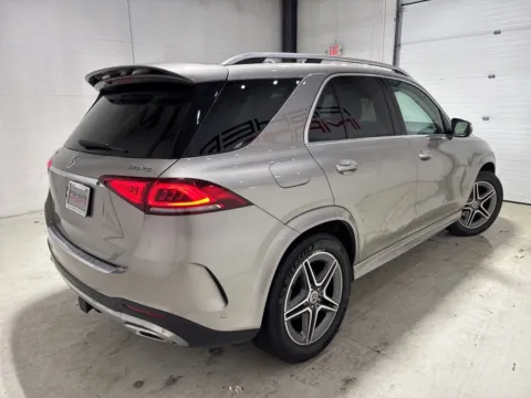 More photos of 2021 Mercedes-Benz GLE 350 at Fishers Imports - North East, IN