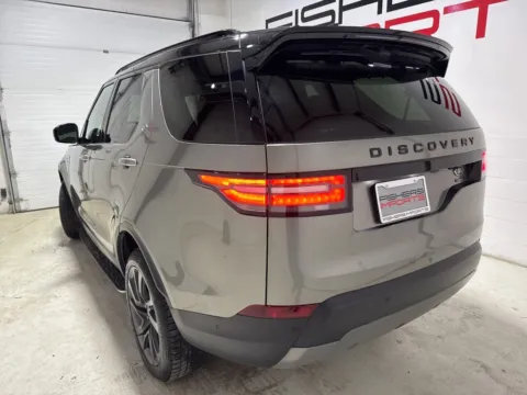 More photos of 2020 Land Rover Discovery HSE Luxury at Fishers Imports - North East, IN